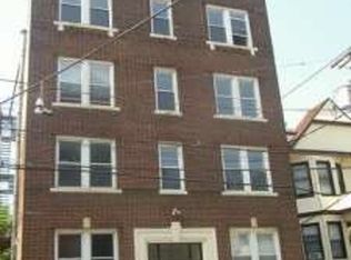 207 Bayview Ave APT 2C, Jersey City, NJ 07305