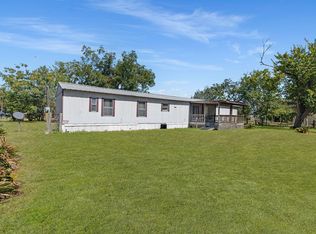 503 Turner Dr, Navasota, TX 77868
