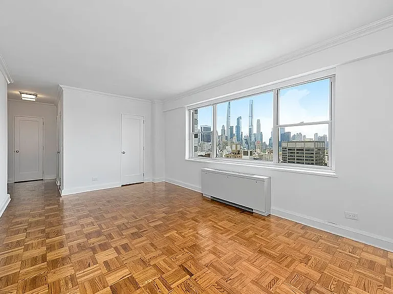 215 E 68th St #23I — Photo 9