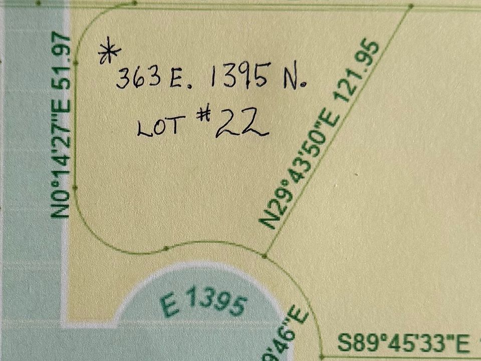 1st image of 363 E 1395 N