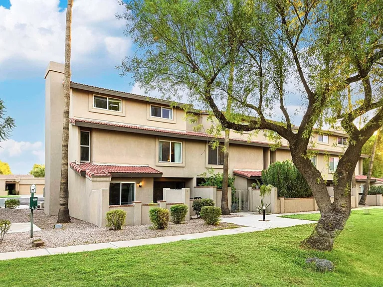 7921 E San Miguel Ave #1 — Photo 12