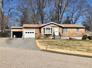 22 Judge St, Warwick, RI 02886