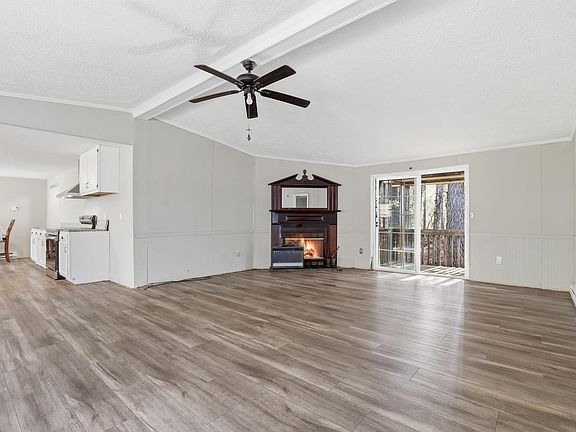 4th image of 88 Deer Valley Rd