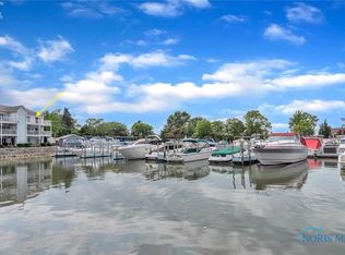 1512 NW Catawba Rd #L, Pt Clinton, OH 43452