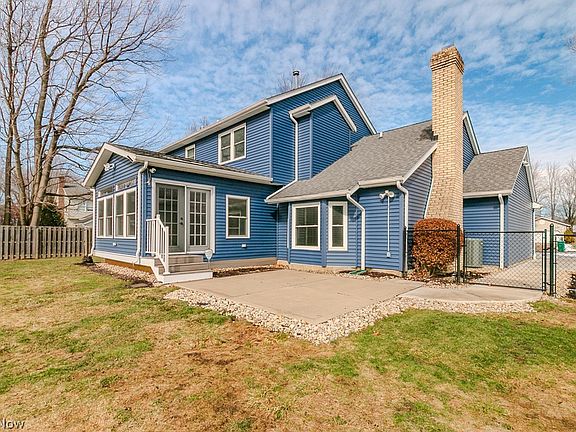 5th image of 7772 Barnaby Ln