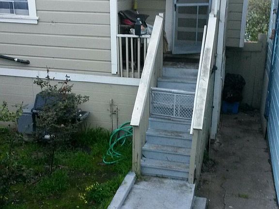 3rd image of 1347 Quesada Ave