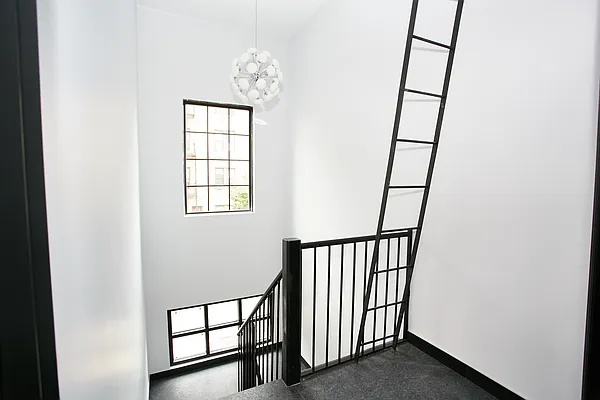 Rented by NY Space Finders Inc. | media 8