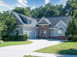 9040 Blue Willow Ct, Gainesville, GA 30506
