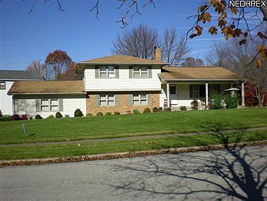 1st image of 576 Forestridge Dr