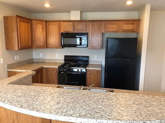 2nd image of 1132 Hunters Glen Blvd #116