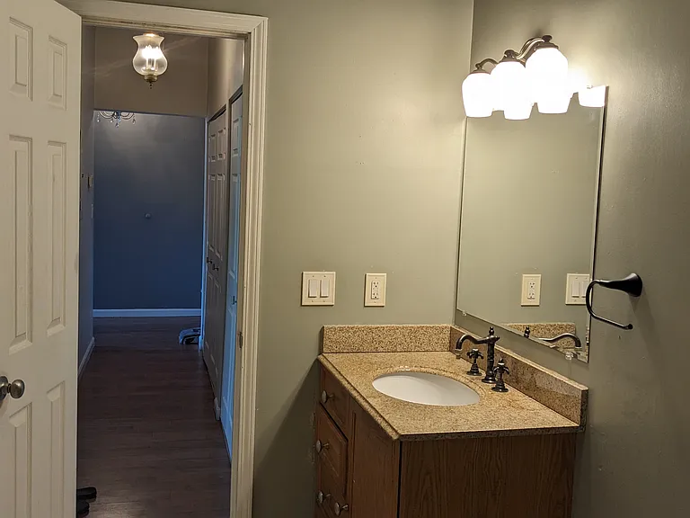 71 Princeton St #204 — Photo 16