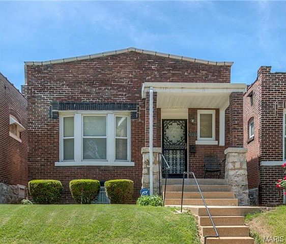 1st image of 4886 Margaretta Ave