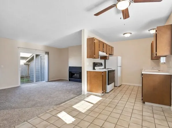 16538 NE Glisan St #10, Portland, OR 97230