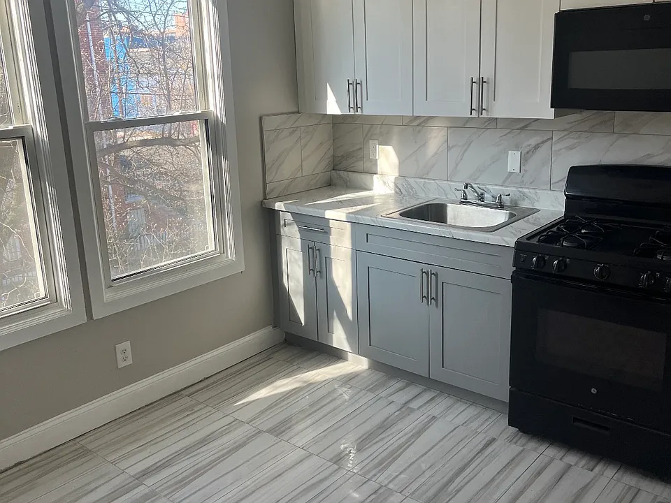 34 S 12th St #2