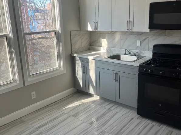 93-97 Hawthorne Ave APT 2, Newark, NJ 07112