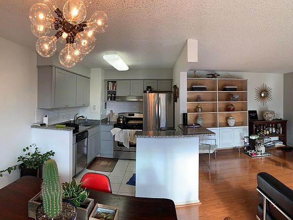 4th image of 16 S Van Dorn St APT 407