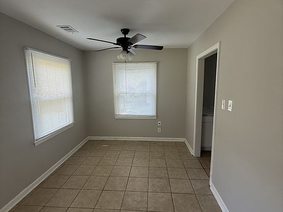 2nd image of 213 Johns Rd