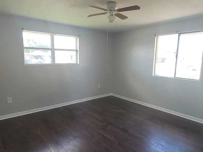 8743 Gervais St — Photo 7