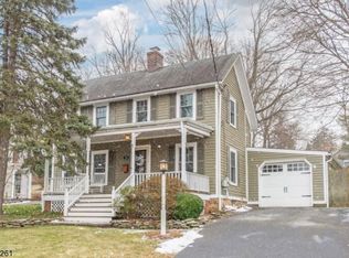 25 Prospect St, Bernardsville, NJ 07924