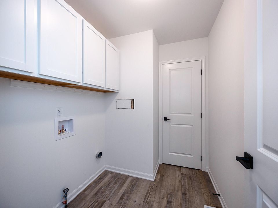 20209 Sunset Ave, photo 23