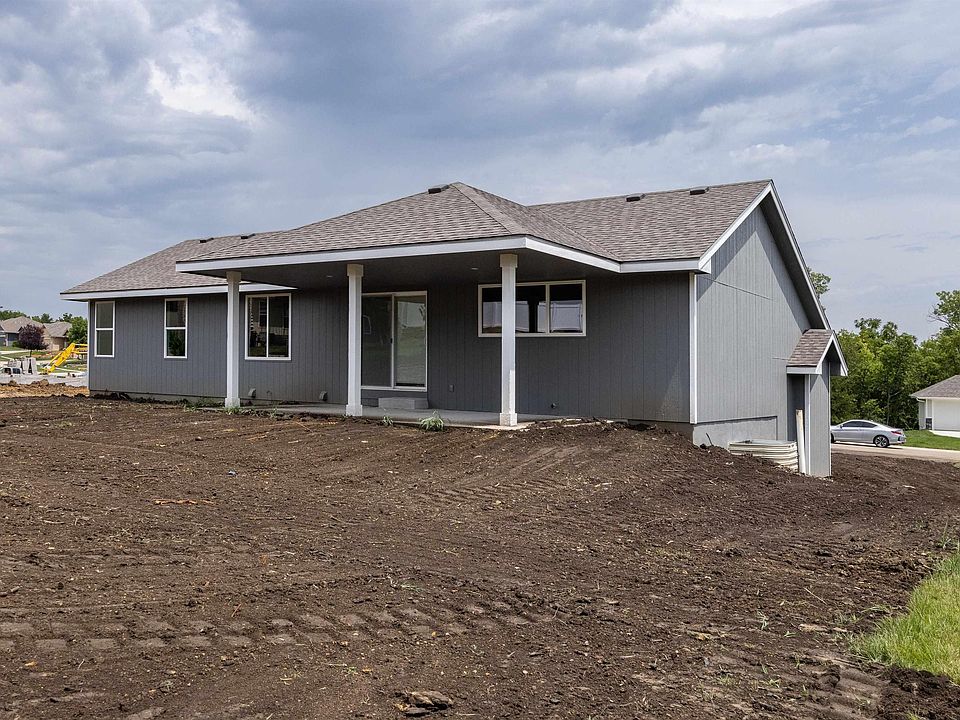 2nd image of 5507 SW Timber Ridge Ln