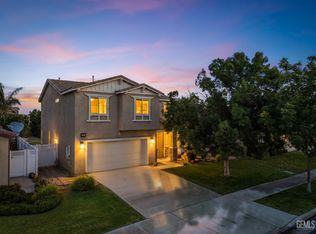23 White Alder Dr, Bakersfield, CA 93314