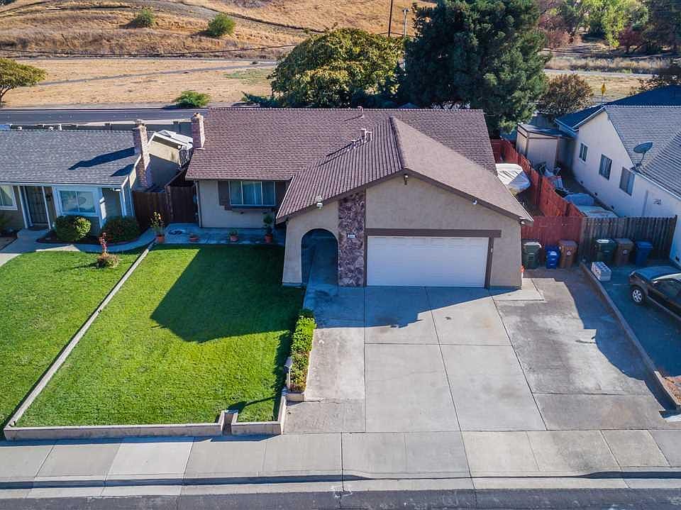 1st image of 3501 Hemingway Dr
