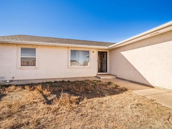 441 S Oak Creek Dr, Pueblo West, CO 81007