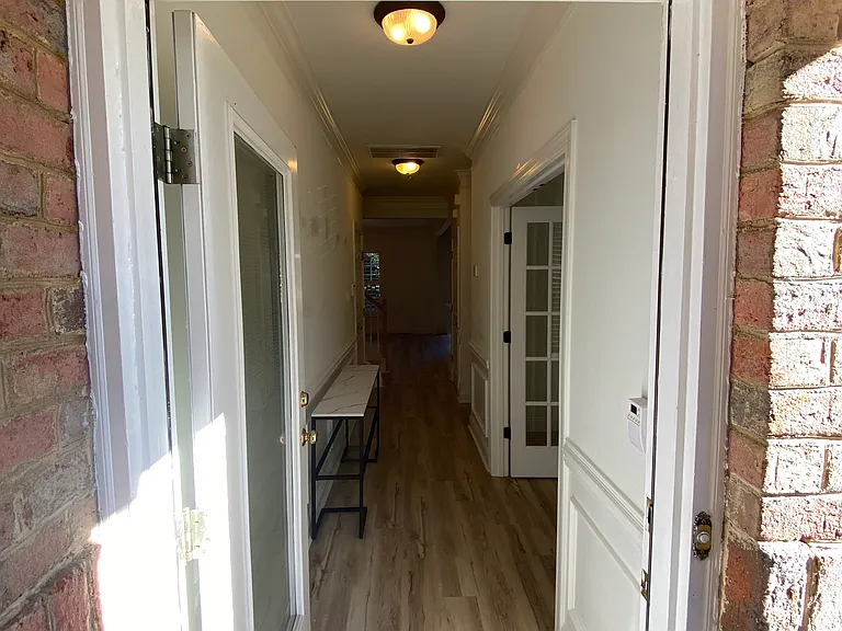 4744 Hunter Crest Ln — Photo 5