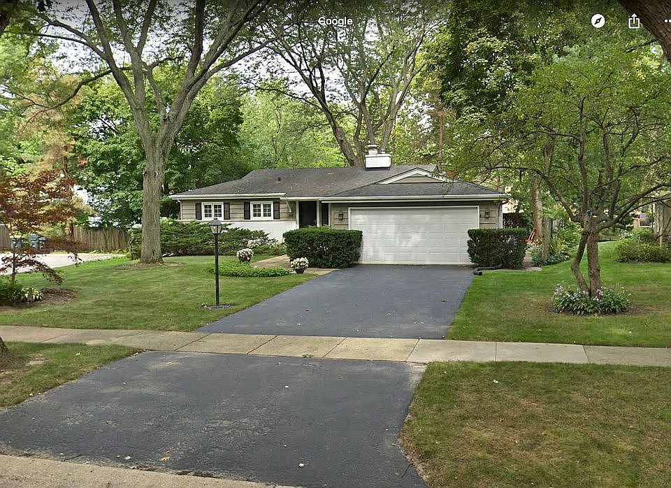 1st image of 218 W Witchwood Ln