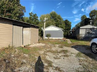 2010 Old East Rd NE, Palmyra, IN 47164