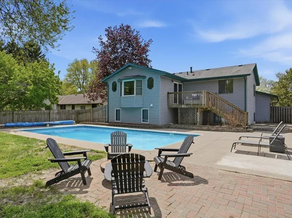 7449 Jeffery Ln S, Cottage Grove, MN 55016