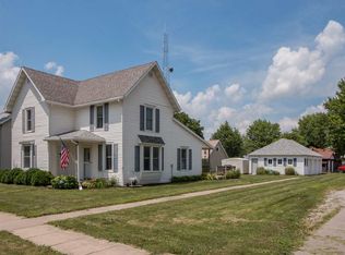 300 W Jayne St, Lone Tree, IA 52755