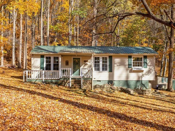 2224 Spruce Creek Ln, Nellysford, VA 22958