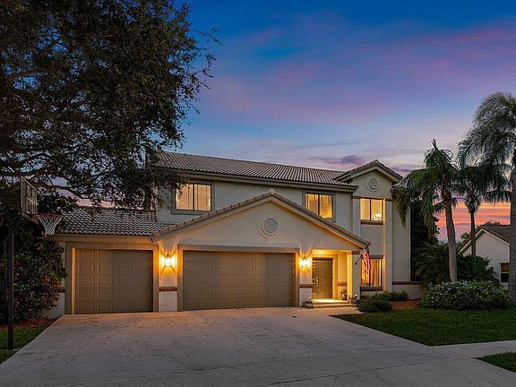 3rd image of 11842 Island Lakes Lane