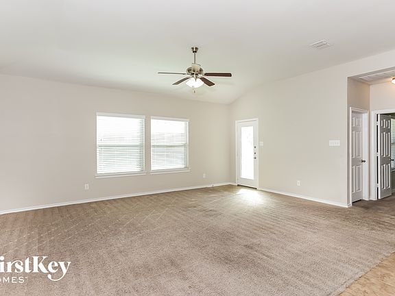 2nd image of 2541 Old Buck Dr