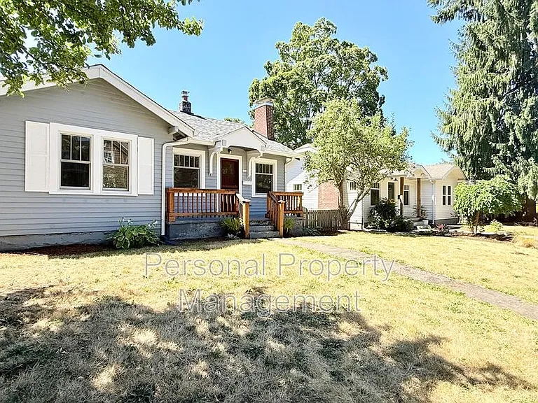 209 W 35th St — Photo 20