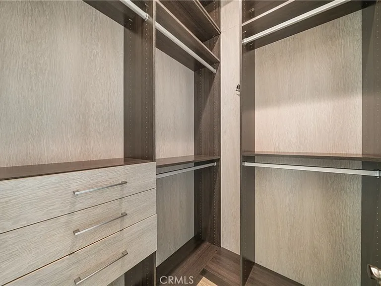 1151 Summit Oak Dr — Photo 43