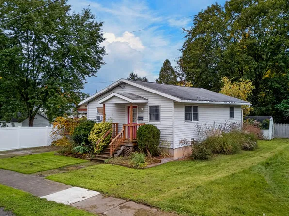 206 Clinton Ave, Waverly, NY 14892
