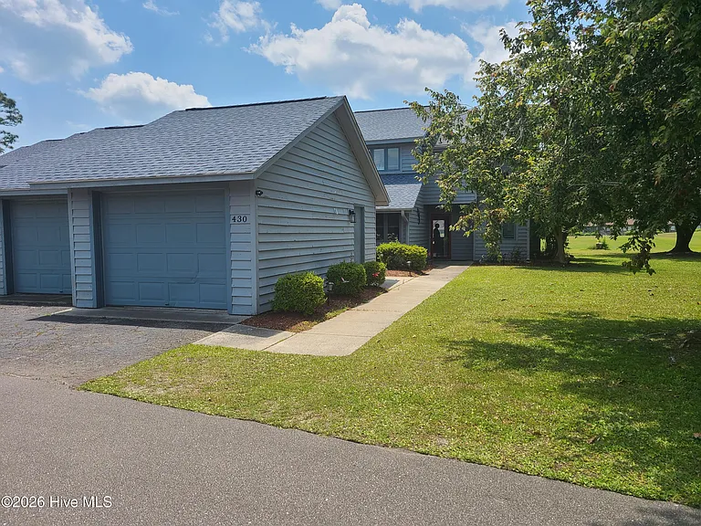 430 Widgeon Dr — Photo 1
