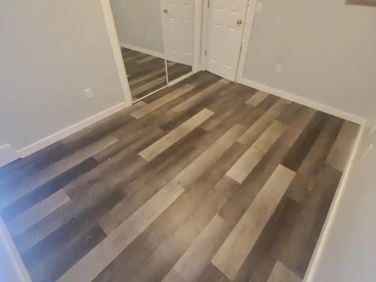918 Denton St #14 — Photo 11