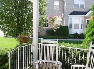 8 Greenwood Rd, Yardley, PA 19067