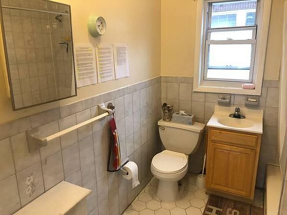 4th image of 146-22 45th Ave #2