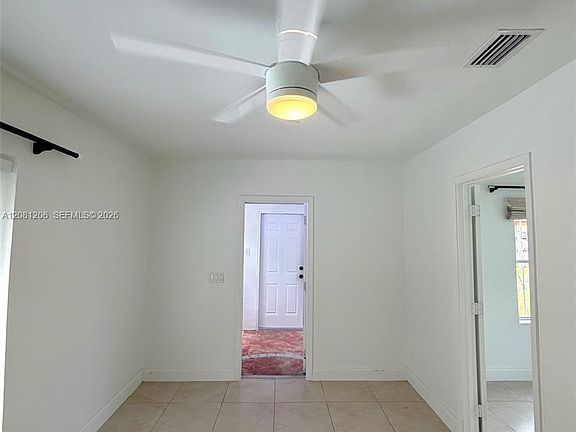 5th image of 1650 NW 112th Ter