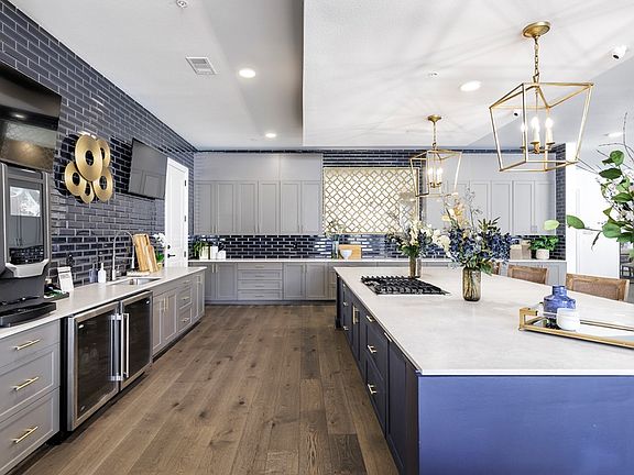 cadence-creek-at-gosling-011w