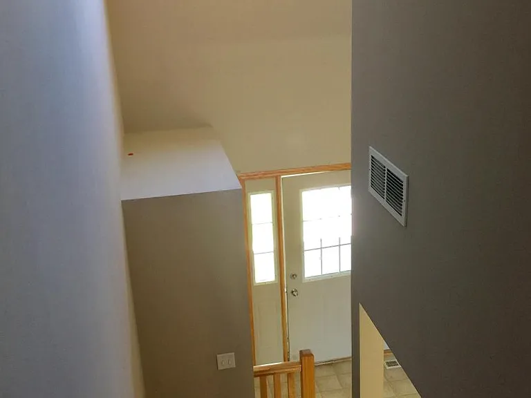 9010 Marsh Run St — Photo 4