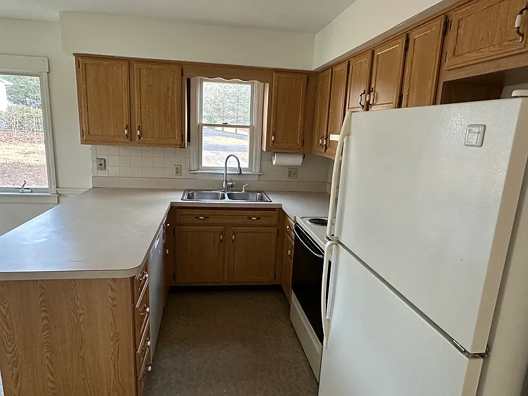 6 Birch Cir — Photo 4