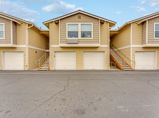 15054 NW Central Dr APT 807, Portland, OR 97229
