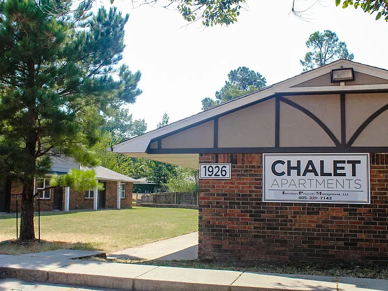 1920 Cherry Stone St — Photo 10