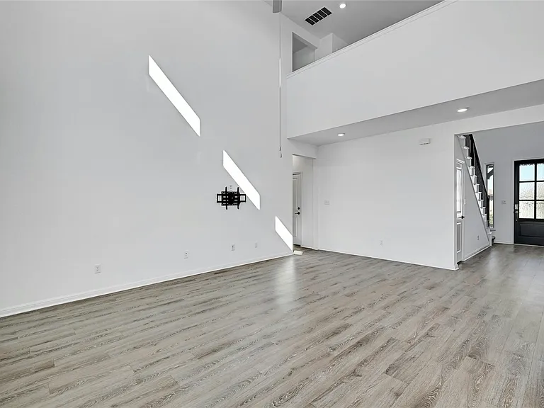 6411 Velvet Leaf Ln — Photo 6
